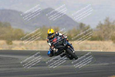 media/Feb-04-2023-SoCal Trackdays (Sat) [[8a776bf2c3]]/Turn 14 (115pm)/